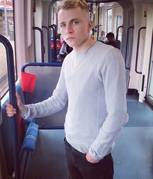 Hot Solo GayBoysTube Guys 60aa88b694cf0.jpg