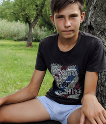 Hot Solo GayBoysTube Guys 60aa8970e3657.jpg