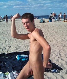 Hot Solo Naked GayBoysTube Best 10 60aa94041b23b.jpg