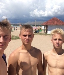 Gay Tube Hot Mixed Group Boys Porn 10 60abe975a5b10.jpg