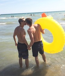 Boys At The Beach Twink Tube 60afd3ba525cb.jpg