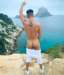 Boys At The Beach Twink Tube 60afd4372bcb8.jpg