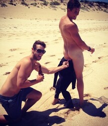 Boys At The Beach Twink Tube 60afd4be0437b.jpg