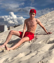 Boys At The Beach Twink Tube 60afd4c4bd602.jpg