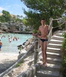 Boys At The Beach Twink Tube 60afd4db9a23e.jpg