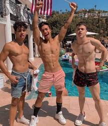 Boys At The Pool Gay Tube 60b8e1cc14759.jpg