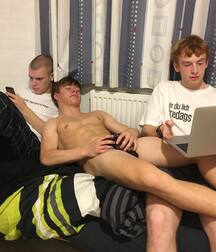 Boys At Home Gay Tube 60ba4c4ec45a6.jpg