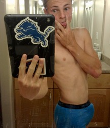 Boys At Home Gay Tube 60ba4c706f209.jpg