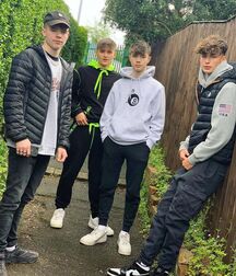 Boys Out In The Sun Twink Tube 60f94a1f913ab.jpg