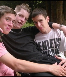 Boys Out In The Sun Twink Tube 60f94a3179d49.jpg