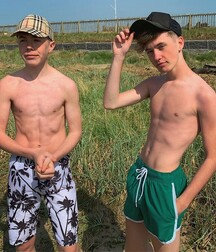 Boys Out In The Sun Twink Tube 60f94a49e2465.jpg