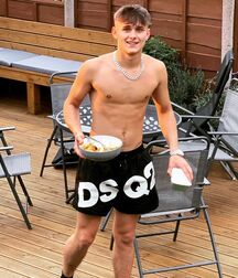 Hot Solo Shirtless Boys Twink Tube