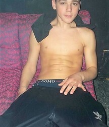 Hot Solo Shirtless Boys Twink Tube 610066482046a.jpg