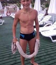 Hot Solo Shirtless Boys Twink Tube 610066d3df5d7.jpg