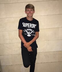 Hot Solo Boys Cute Faces 61013da4c17f7.jpg