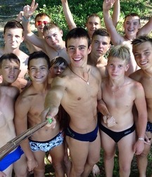 Hot Mixed Group Boys Twink Tube Guys 61041fc0961da.jpg