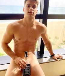 Hot Solo Naked Boys Porn 610be58dc2f3f.jpg