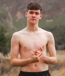 Hot Solo Shirtless Boys Twink Tube 61193f5b93d09.jpg