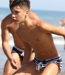 Hot Solo Shirtless Boys Twink Tube 61193fc10bc95.jpg