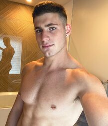 Hot Solo Shirtless Boys Twink Tube 61193fd792e00.jpg