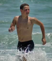 Hot Solo Shirtless Boys Twink Tube 611940126eb46.jpg