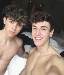 Hot Mixed Duo Boys Twink Tube Sexy 613e42ceedf6e.jpg