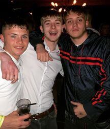 Hot Mixed Group Boys Twink Tube Straight Guys 615998a624c1a.jpg