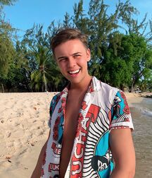 Hot Solo Boys Twink Tube Cute 6159bde0312b4.jpg