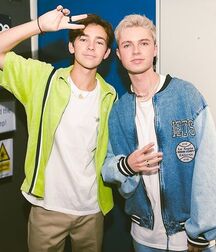 Hot Mixed Duo Boys Gay Porn 61a3f0bf6efa1.jpg