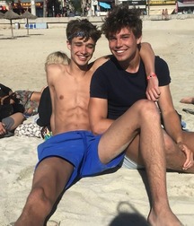 Hot Mixed Duo Boys Gay Porn 61a3f3c29d15b.jpg