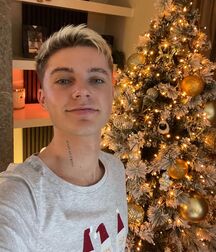 Hot Christmas Boys Porn Holiday Cute 61c7b163a098f.jpg