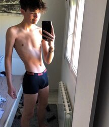 Hot Boys In Boxer Shorts Collection Twink Tube 61c8c26c43779.jpg
