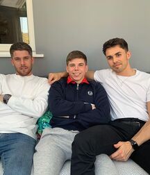Hot Mixed Group Boys Twink Tube Straight 6249cb6077895.jpg