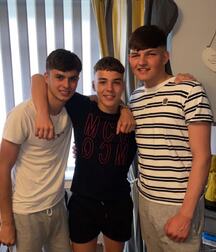 Hot Mixed Group Boys Twink Tube Straight 6249cb6bd1833.jpg