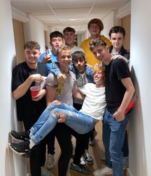 Hot Mixed Group Boys Twink Tube Straight 6249cb8cb22c4.jpg