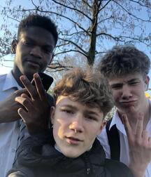 Hot Mixed Group Boys Cute Twink Tube 62a0a8b3e865a.jpg