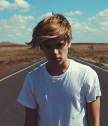 Gay tube attractive cute guys 6039bbf9329d0.png