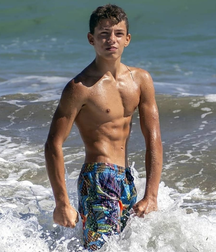 Gay tube tender twink sexy 6046a1b6cf369.png