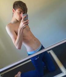 Publius Boys Selfies 2 Gay Tube  604b5bb2d678a.jpg