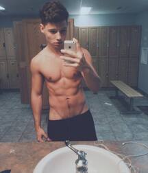 Publius Boys Selfies 2 Gay Tube  604b5bb67f273.jpg