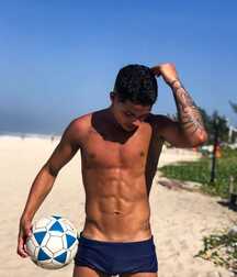 Publius Beach Boys 1 Beach Nude 604eb6bf19f8e.jpg