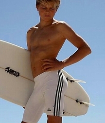 Publius Beach Boys 3 Summer Gay Tube  6052b5a9a3aeb.jpg