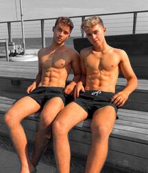 Publius Beach Boys 3 Summer Gay Tube  6052b5dd253f4.jpg