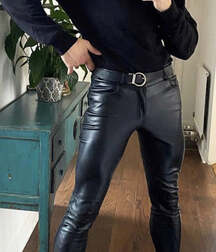 Publius Leather Boys 16 Gay Tube Twinks 605899162f752.jpg