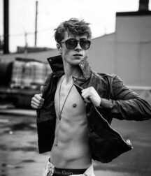 Publius Leather Boys 19 Gay Tube Twinks Mix 605b1d98a97f4.jpg