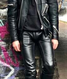 Publius Leather Boys 19 Gay Tube Twinks Mix 605b1de0e7a7a.jpg