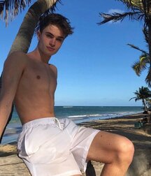 Publius Beach Boys 8 Twink Gay Tube 605b7f39f0e67.jpg