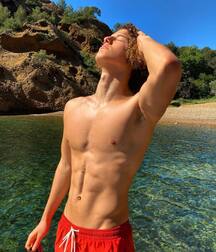 Publius Beach Boys 9 Gay Tube 605b866dd8b7d.jpg