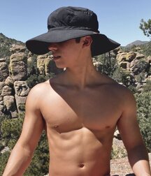 Publius Boys In The Park 4 Public Porn Gay Tube Outdoors 605fb5292753d.jpg