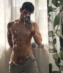 Publius Boys Selfies 14 Gay Porn 60687f39bc99f.jpg